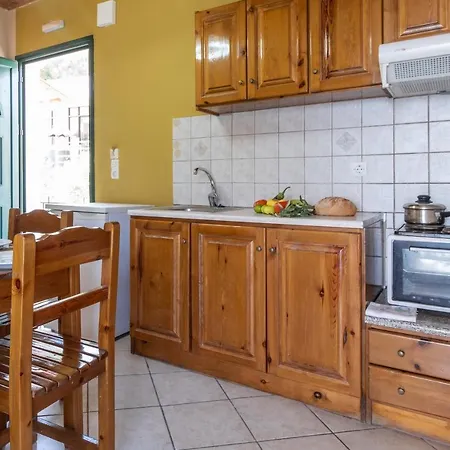 Apostolos 6 Apartment *