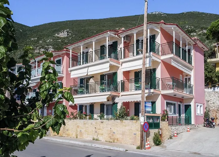 Apartment Apostolos 6 *